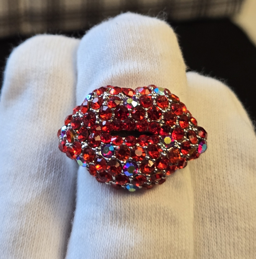 Red Rhinestone Lip Ring